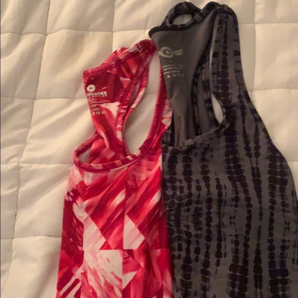 Women’s workout tops